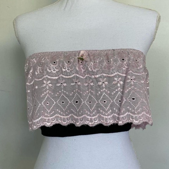 NWT Pink & black lace tube top. - Picture 2 of 3